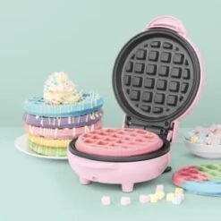 Giles & Posner Mini Waffle Maker -Quality Home Store 395094 giles and posner waffle maker 2