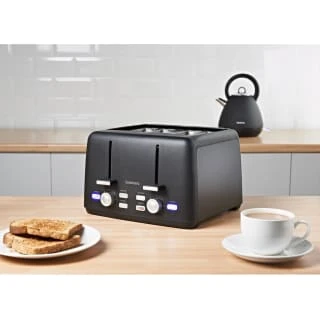 Goodmans Toaster 4 Slice - Matt Black 3 Goodmans Toaster 4 Slice - Matt Black